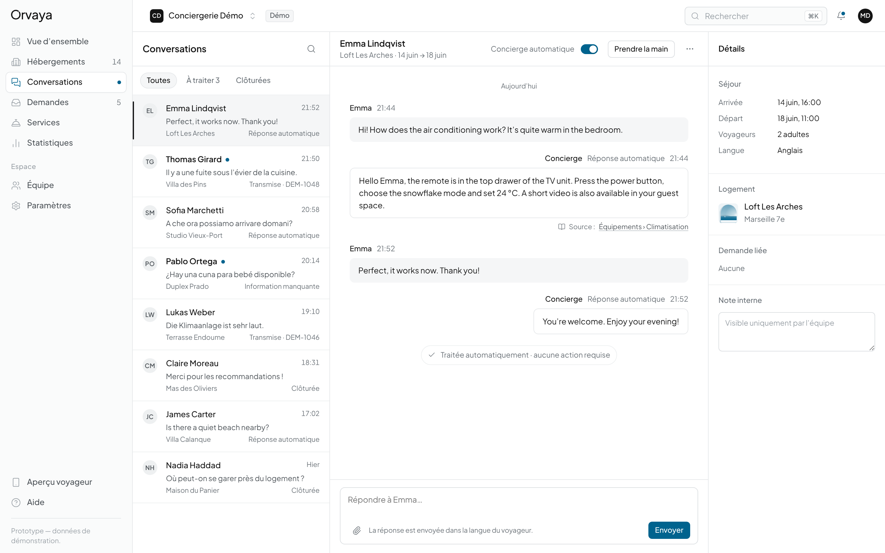 Conversations : réponse automatique du concierge à une question sur la climatisation, avec sa source (prototype, données de démonstration)